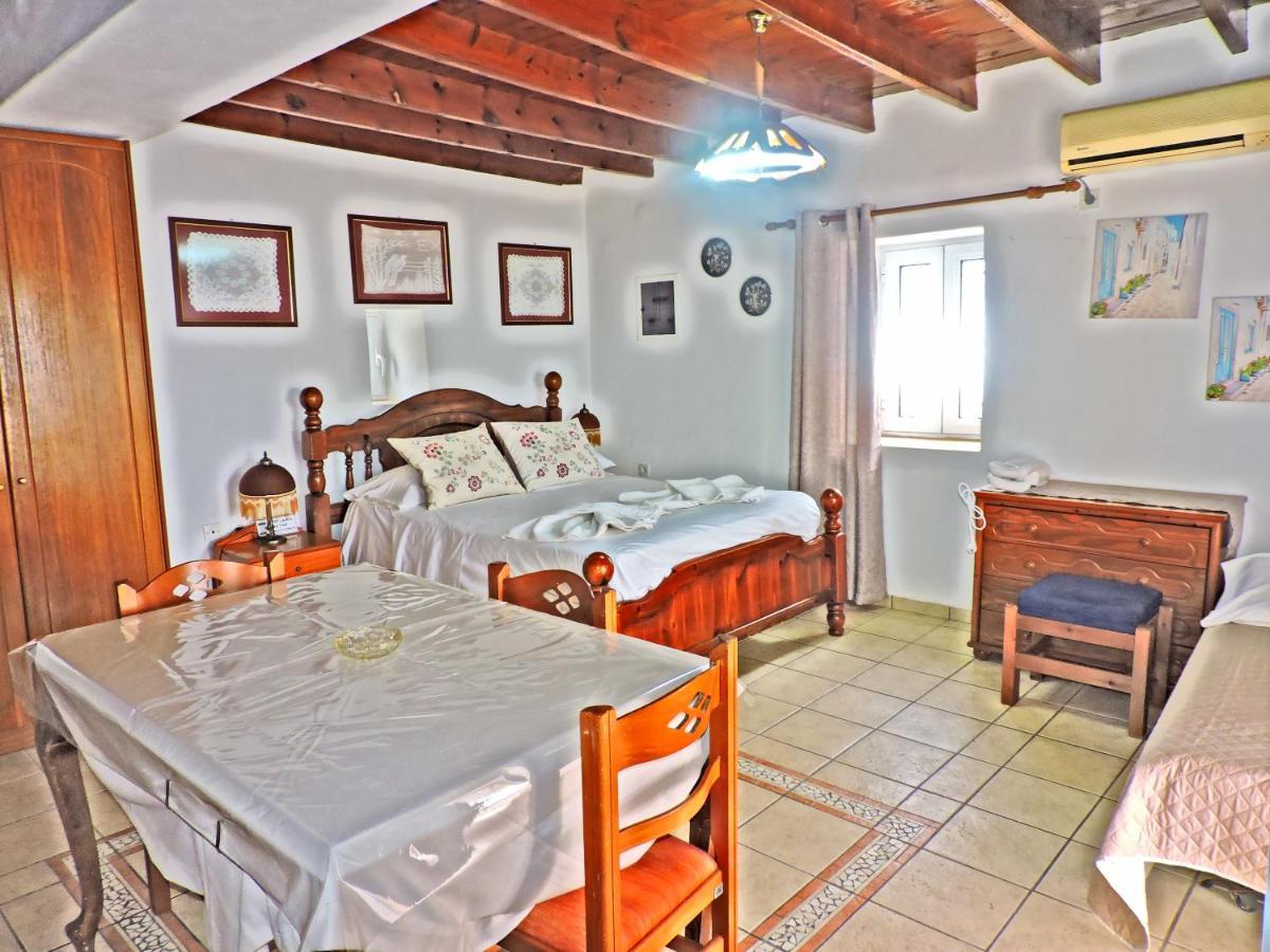 Maria Apartments Amoopi Bagian luar foto