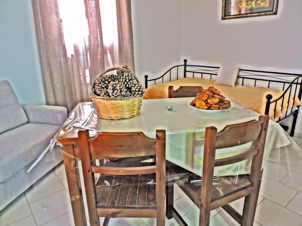 Maria Apartments Amoopi Bagian luar foto