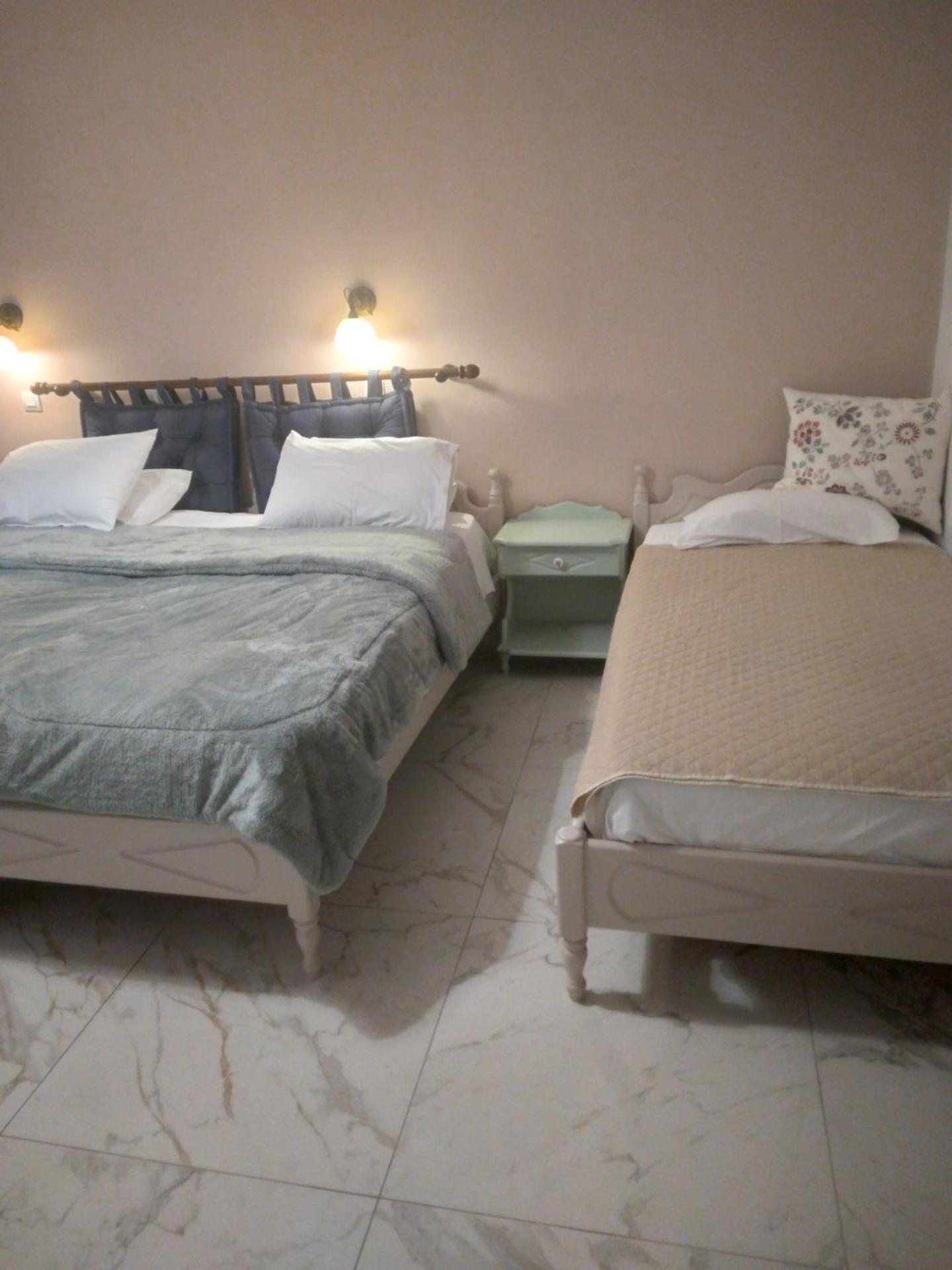 Maria Apartments Amoopi Bagian luar foto